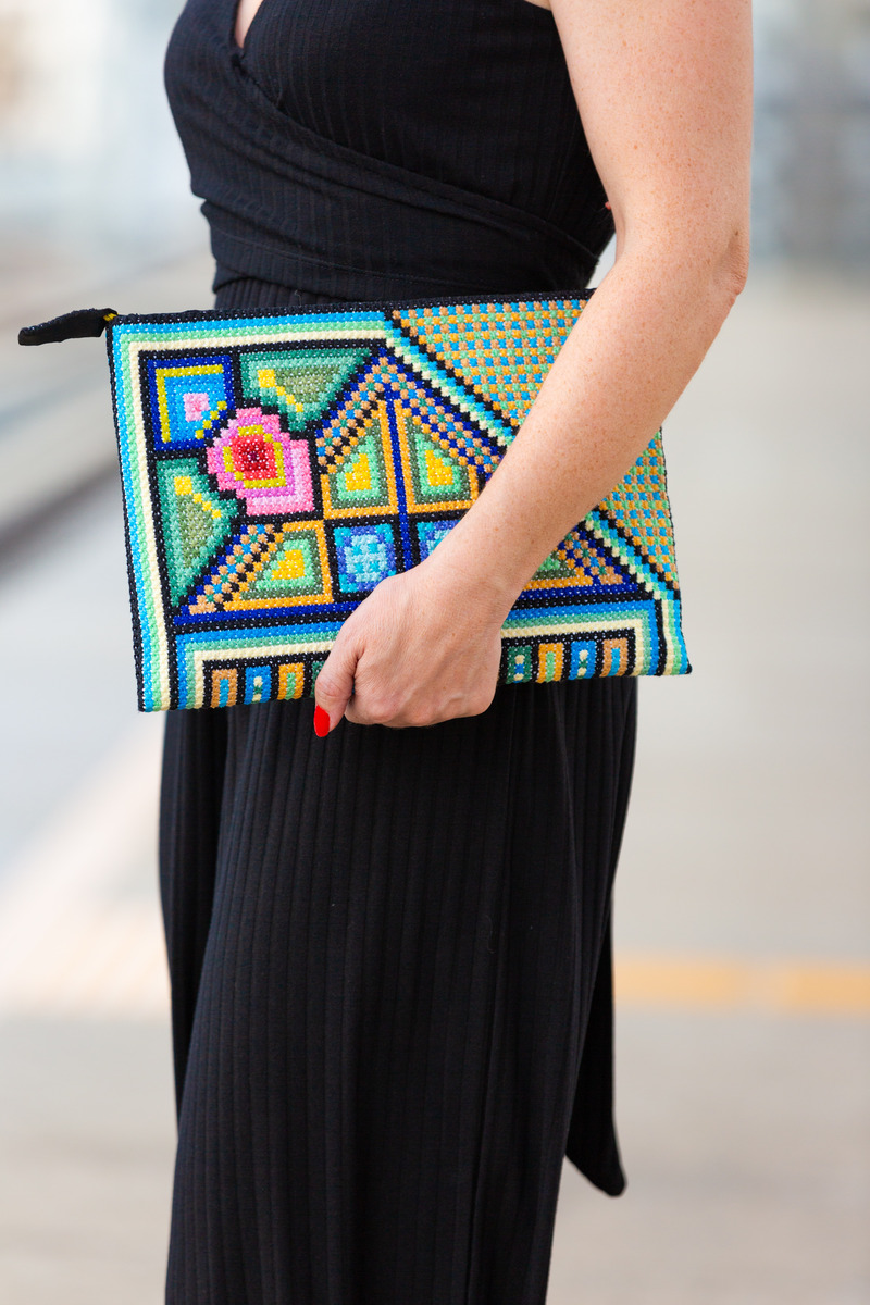 Gorgeous Clutch